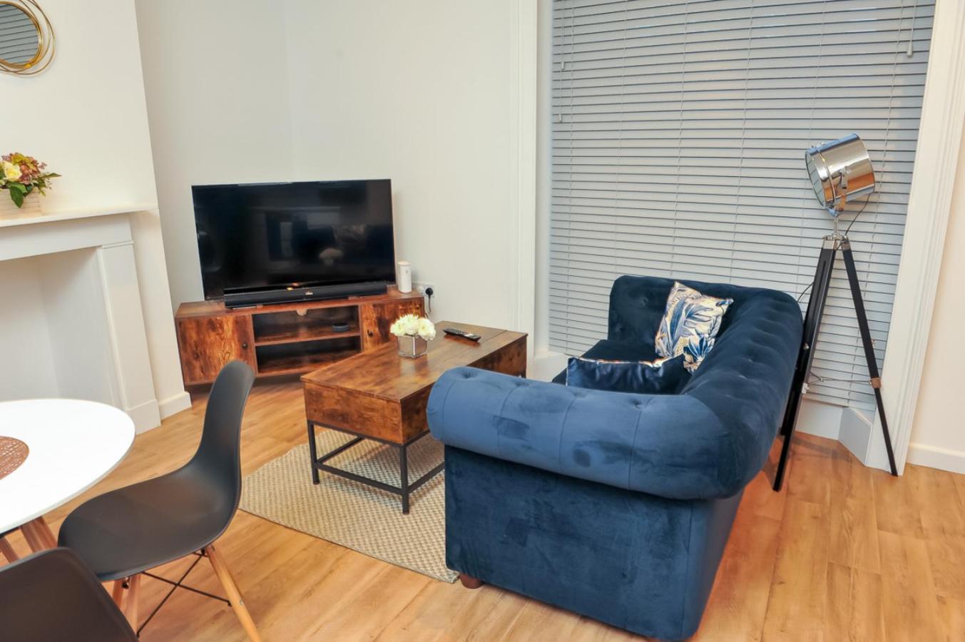 Apartment Select Sa - Queens Terrace Reading