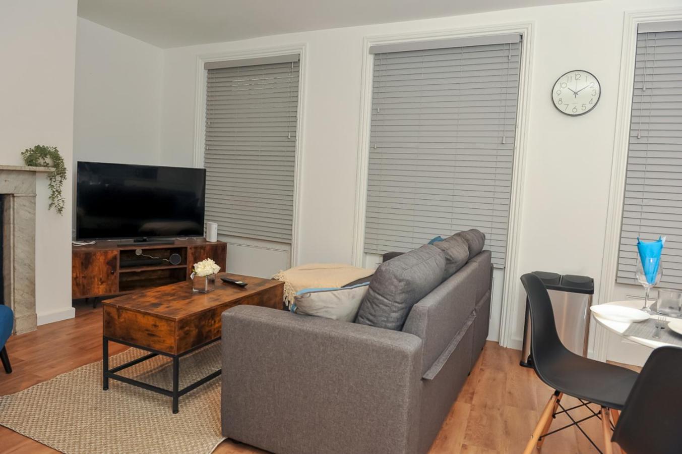 Apartment Select Sa - Queens Terrace Reading