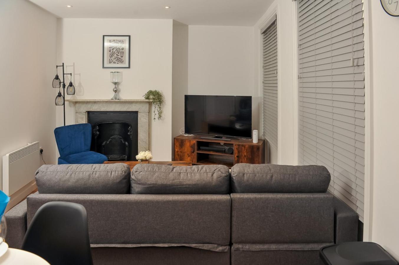Apartment Select Sa - Queens Terrace Reading