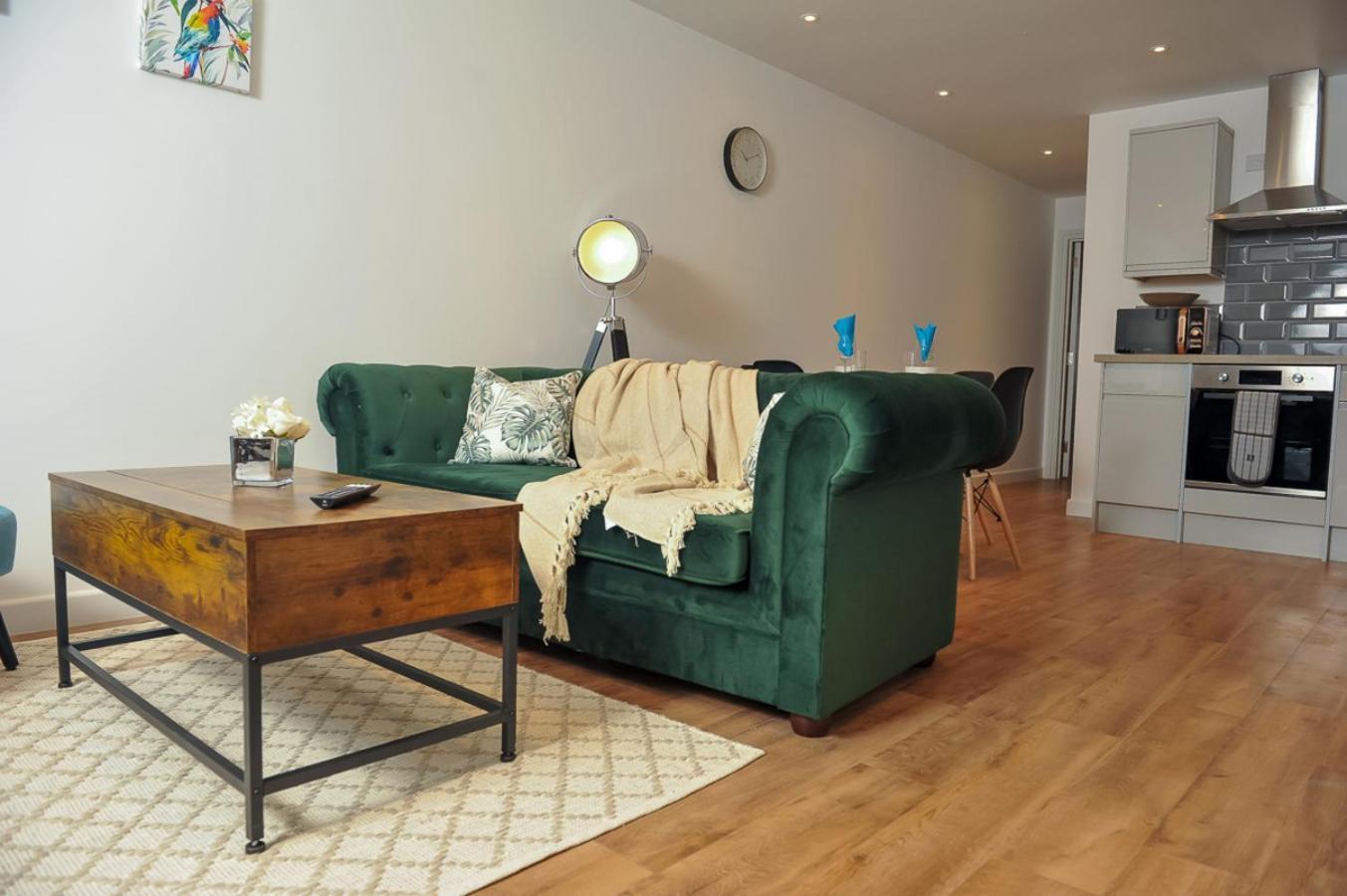 Apartment Select Sa - Queens Terrace Reading